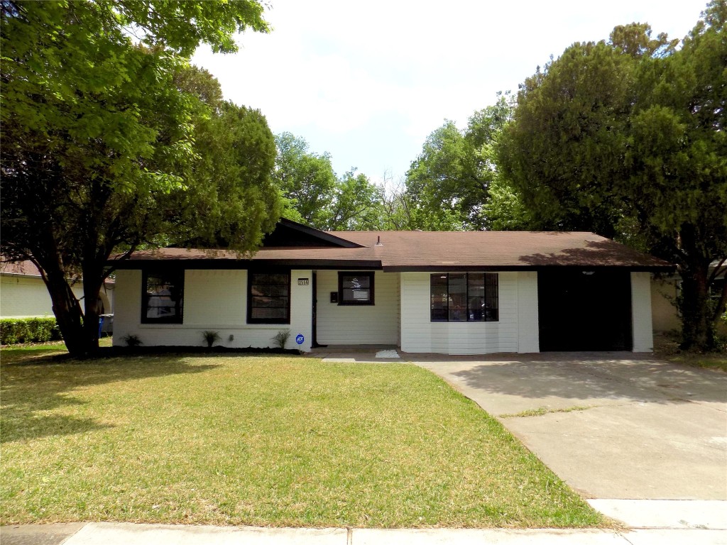 2556 Hillsboro Avenue Dallas TX 75228