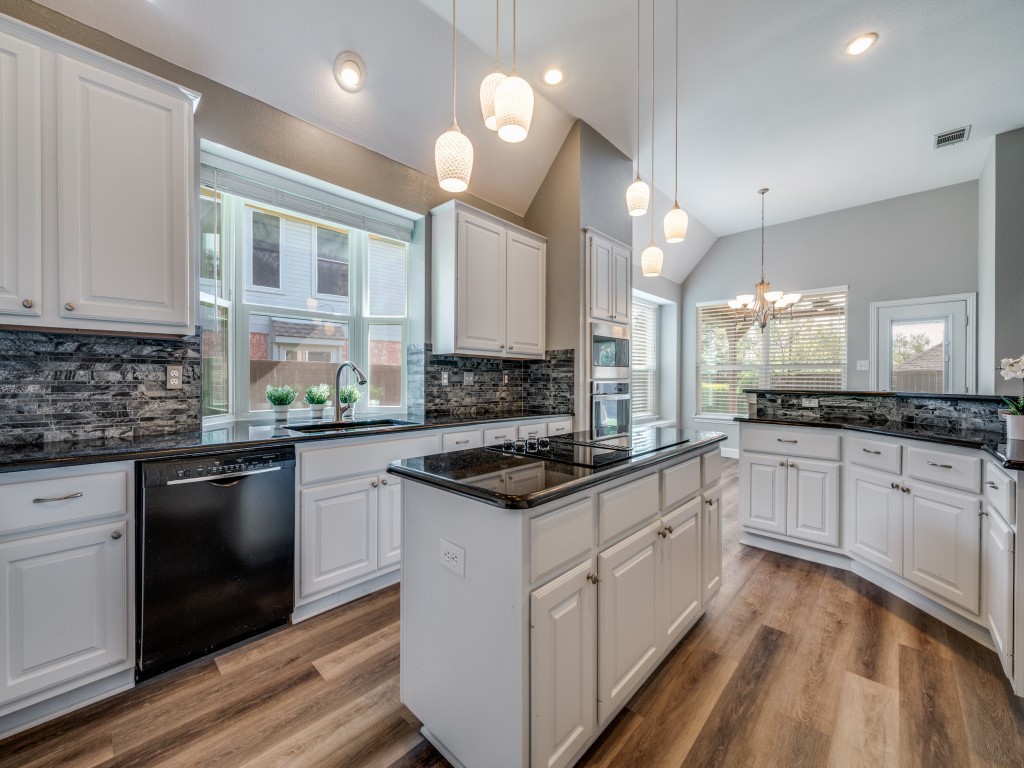 2715 Creek Crossing Drive Mckinney TX 75072