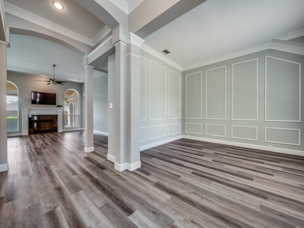 2715 Creek Crossing Drive Mckinney TX 75072