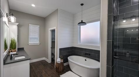 886 County Road 3341 Paradise TX 76073