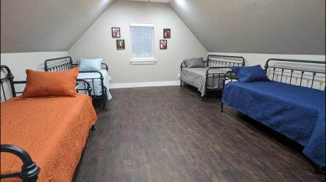 886 County Road 3341 Paradise TX 76073