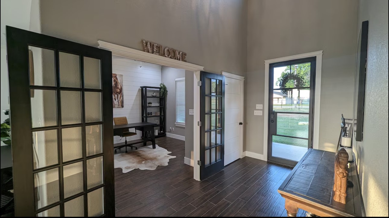 886 County Road 3341 Paradise TX 76073