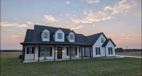 886 County Road 3341 Paradise TX 76073