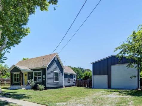 207 S Wickham Street Alvord TX 76225
