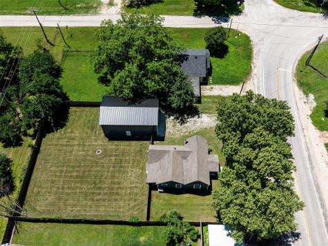 207 S Wickham Street Alvord TX 76225