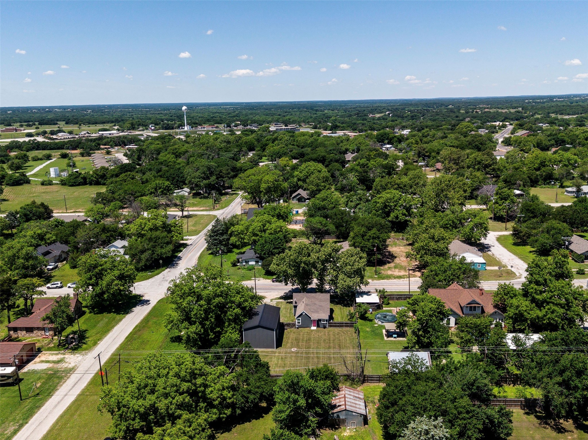 207 S Wickham Street Alvord TX 76225