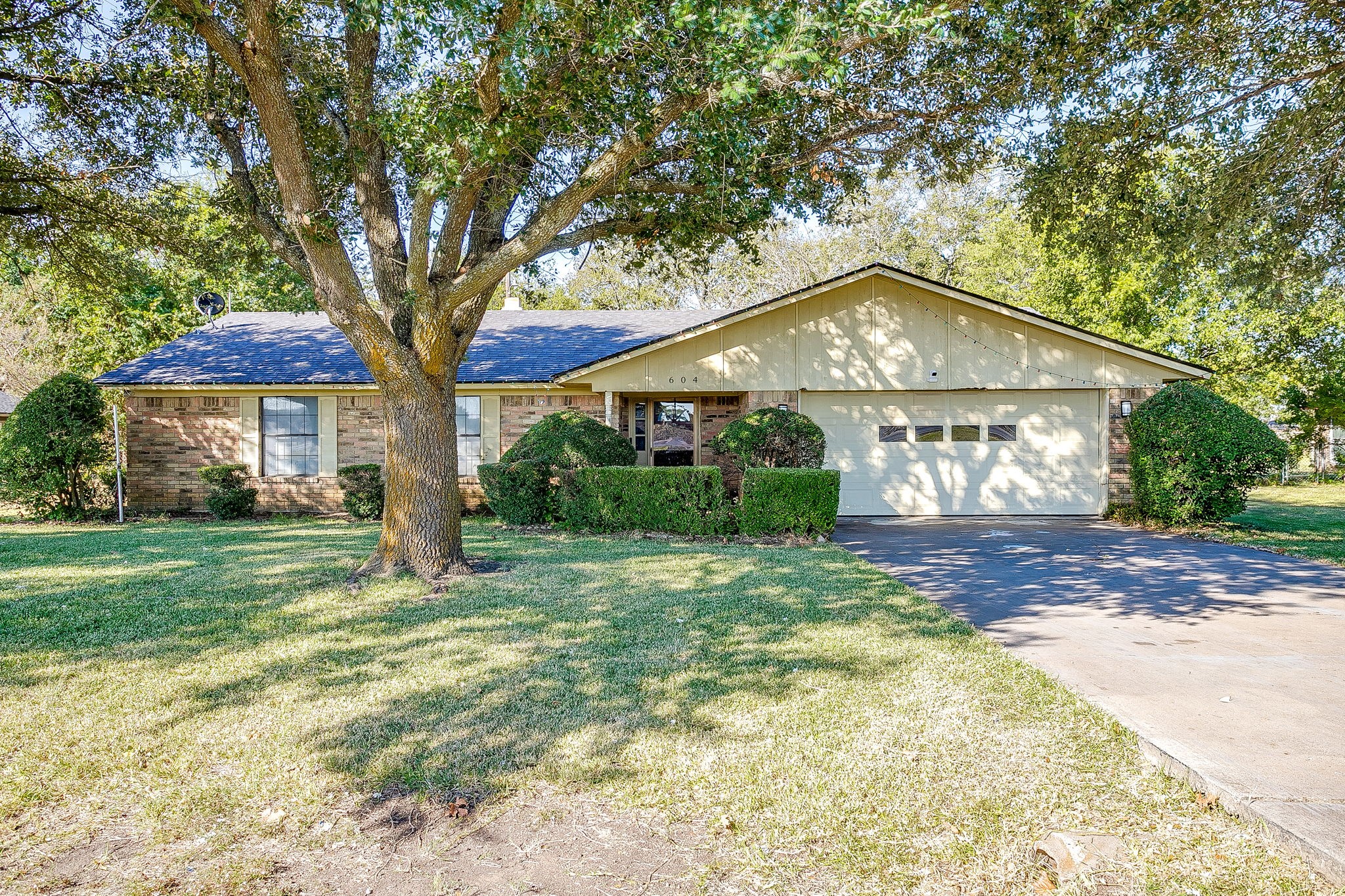 604 Cho Street Hillsboro TX 76645