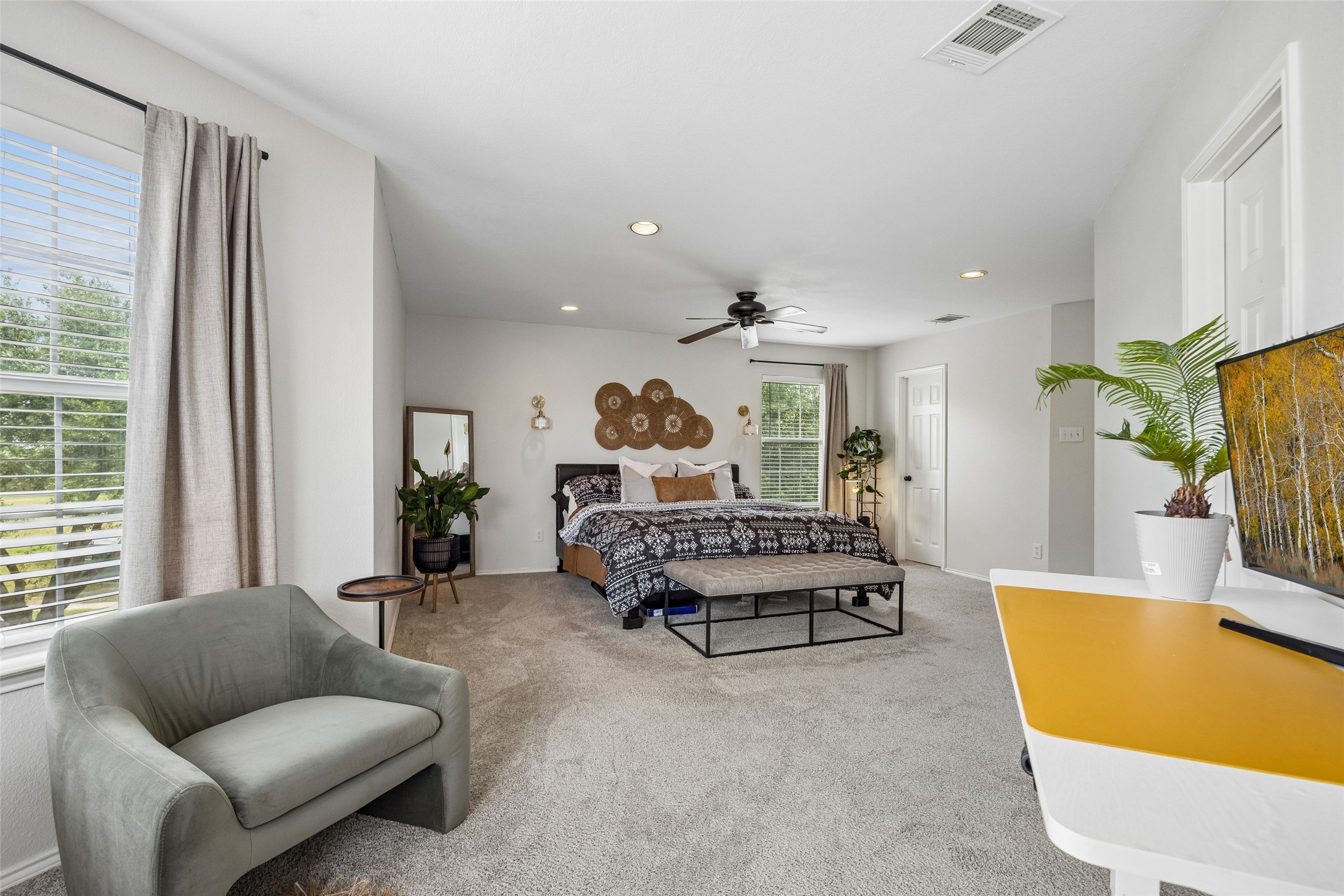 2049 Kingsbridge Drive Heartland TX 75126