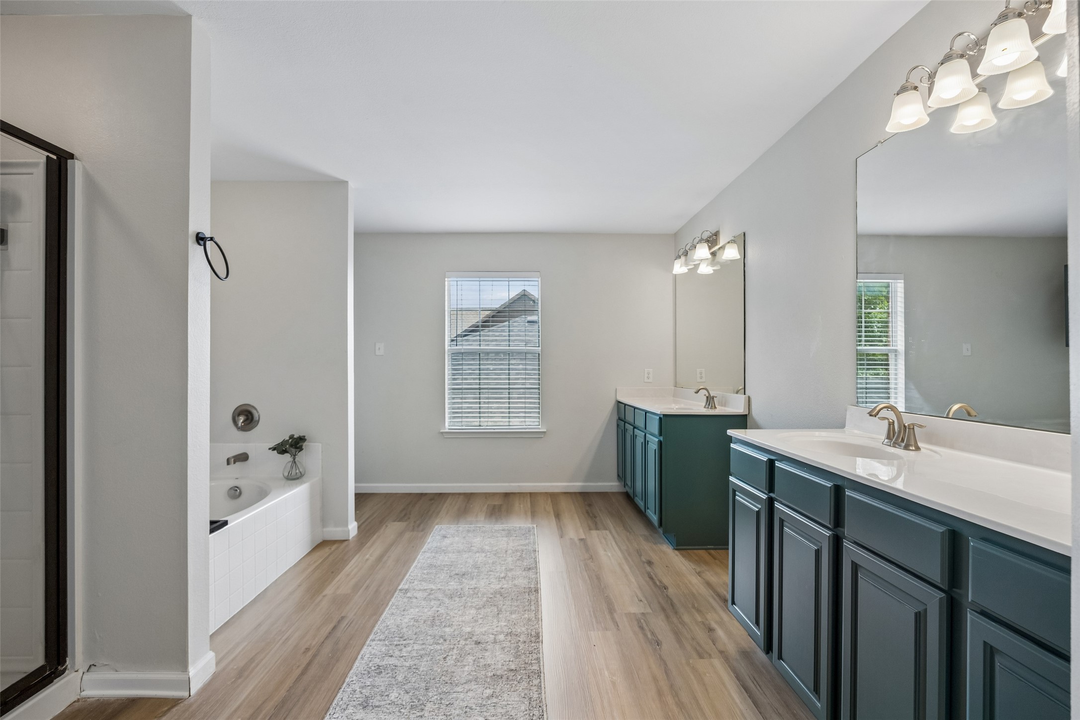 2049 Kingsbridge Drive Heartland TX 75126