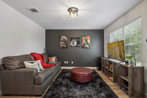 2049 Kingsbridge Drive Heartland TX 75126