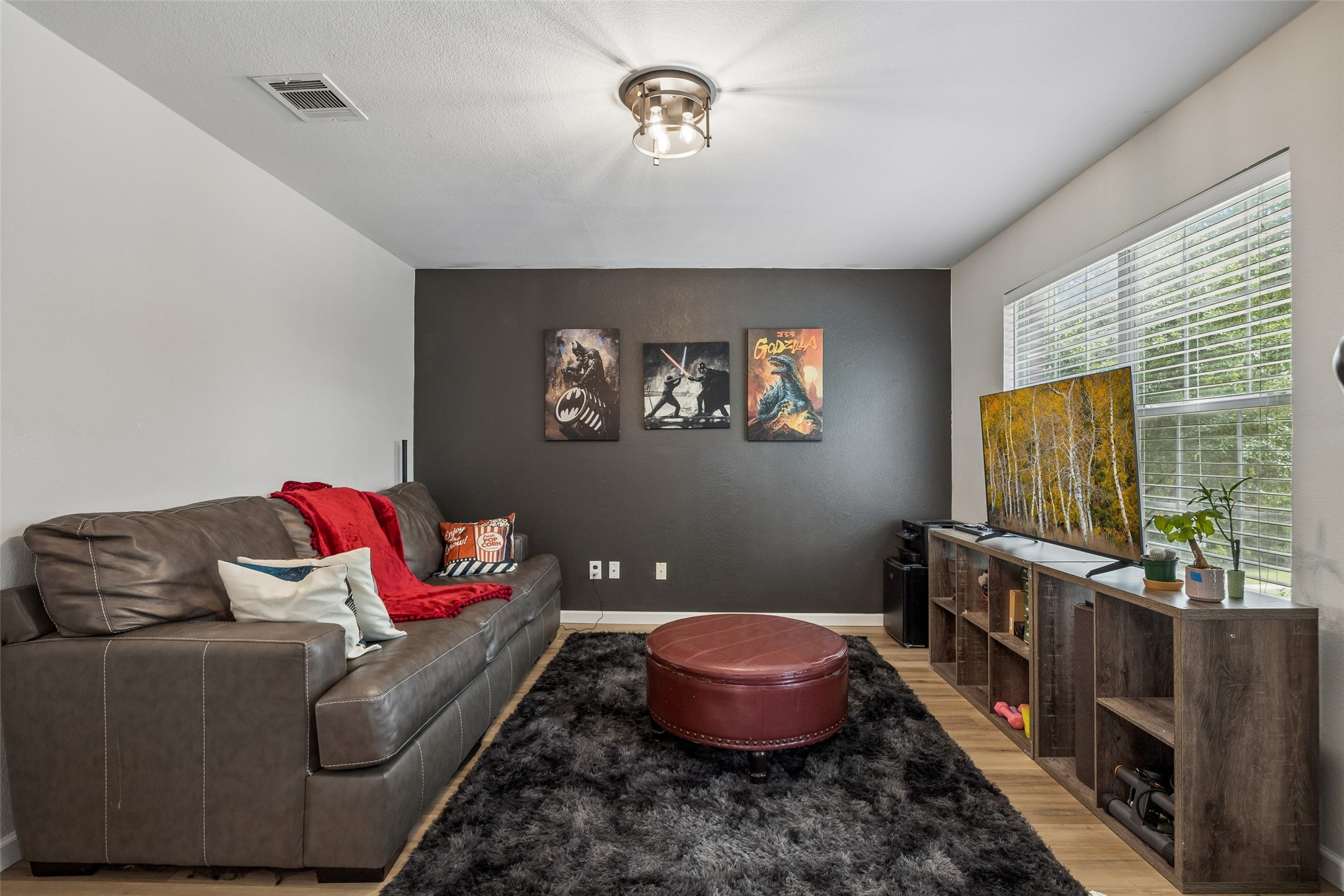 2049 Kingsbridge Drive Heartland TX 75126