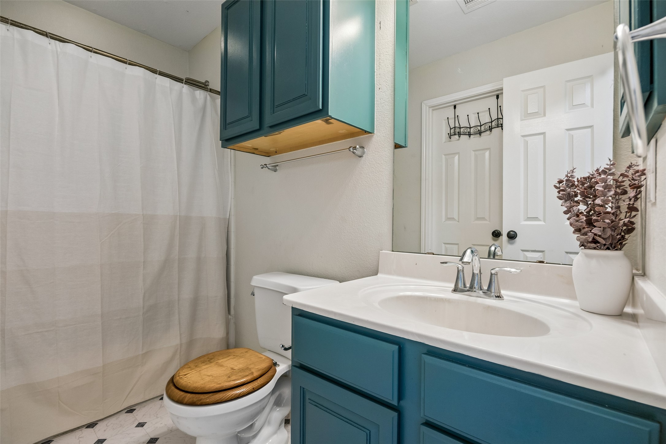 2049 Kingsbridge Drive Heartland TX 75126