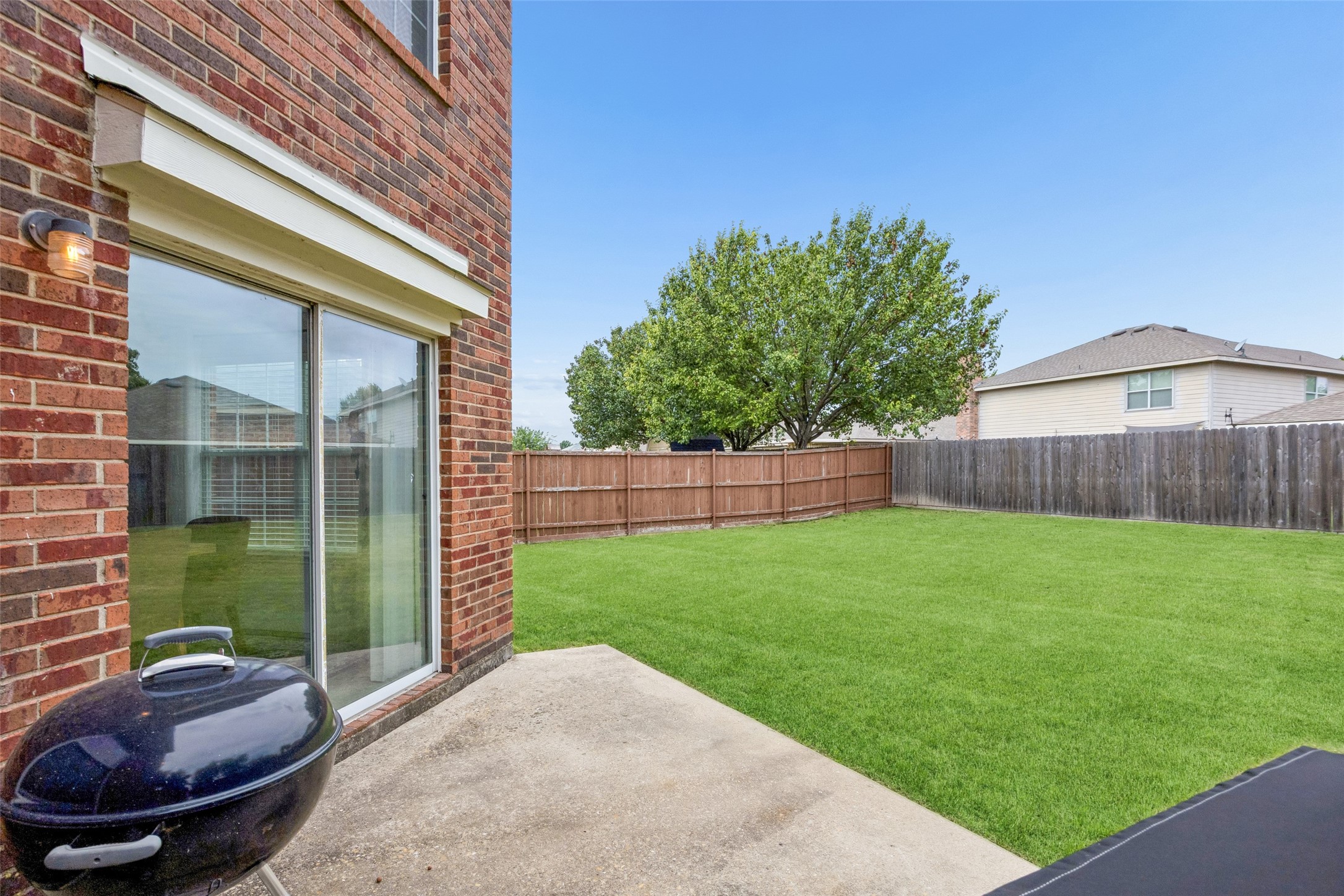 2049 Kingsbridge Drive Heartland TX 75126