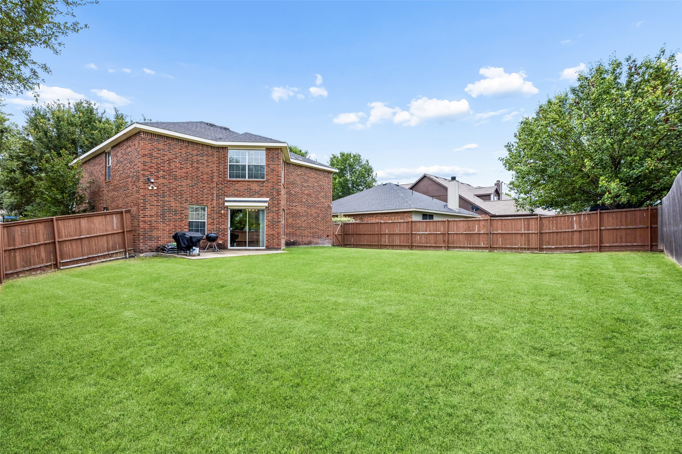 2049 Kingsbridge Drive Heartland TX 75126
