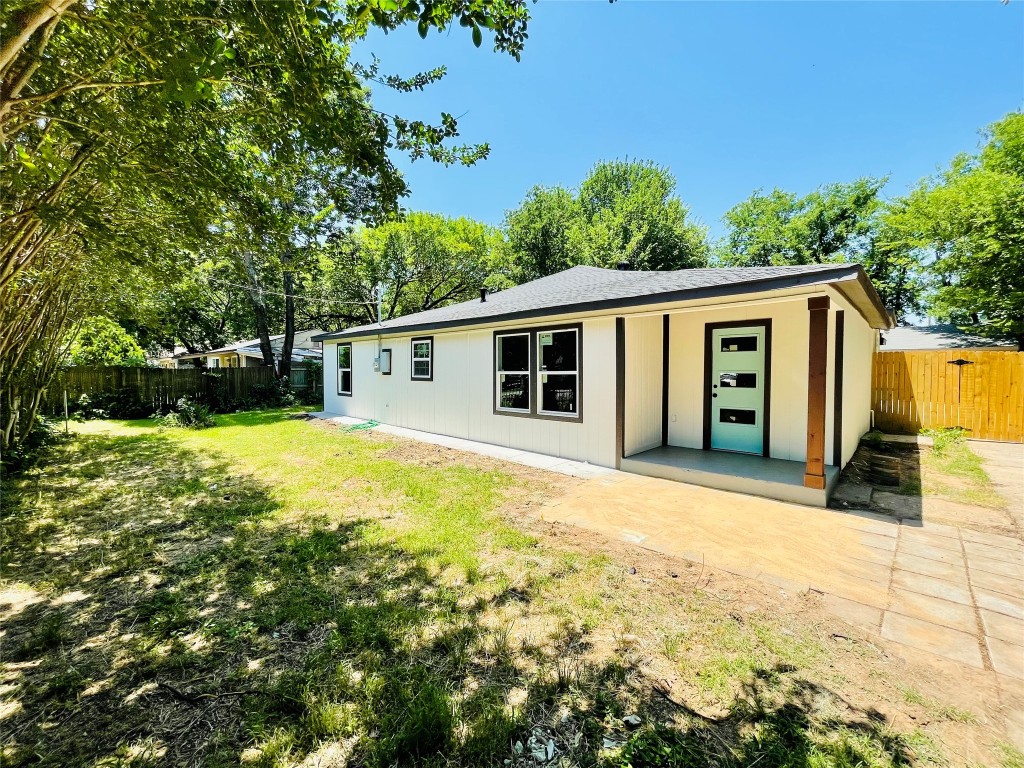 1305 Trewitt Road Dallas TX 75217