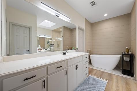 6628 Westmoor Lane Benbrook TX 76132