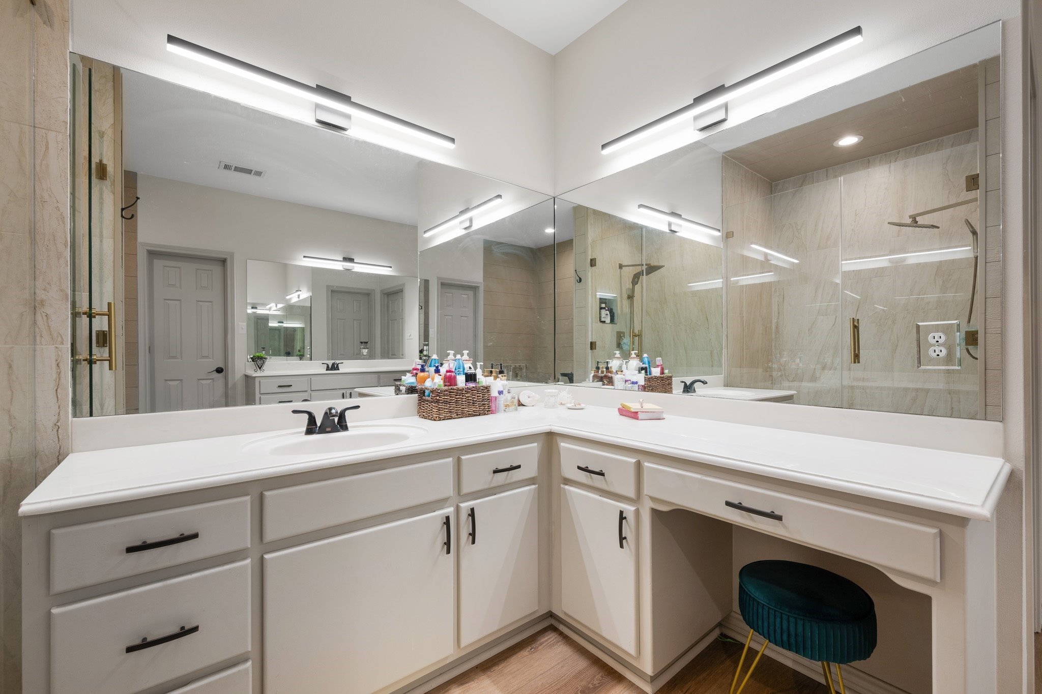 6628 Westmoor Lane Benbrook TX 76132