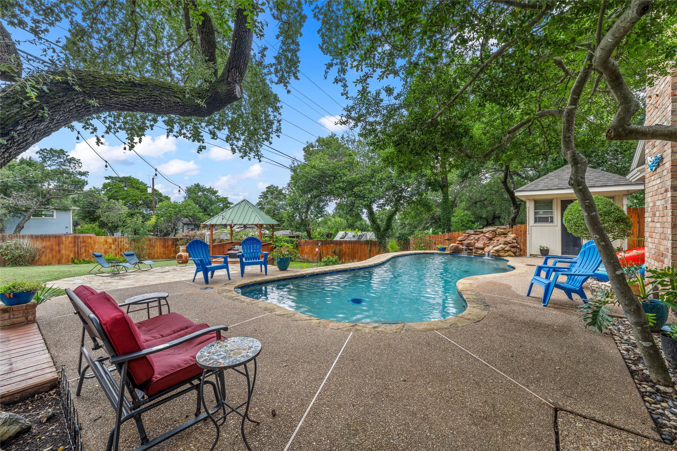 9913 Burgundy Lane Woodway TX 76712
