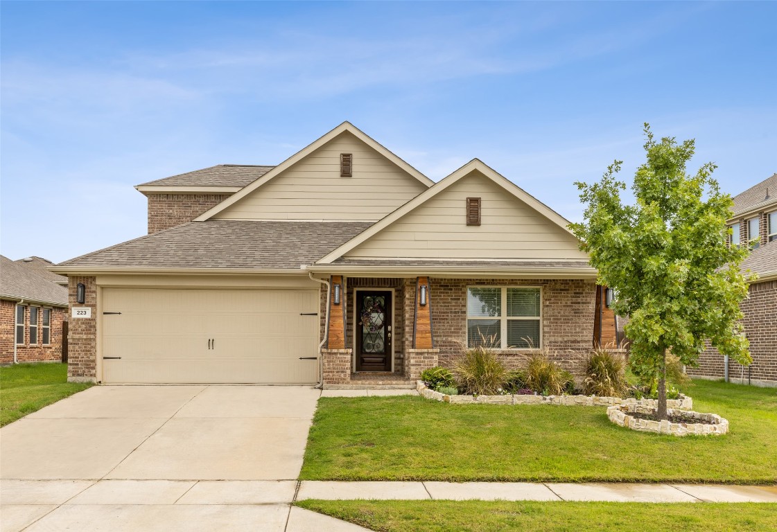 223 Chamberlain Drive Fate TX 75189