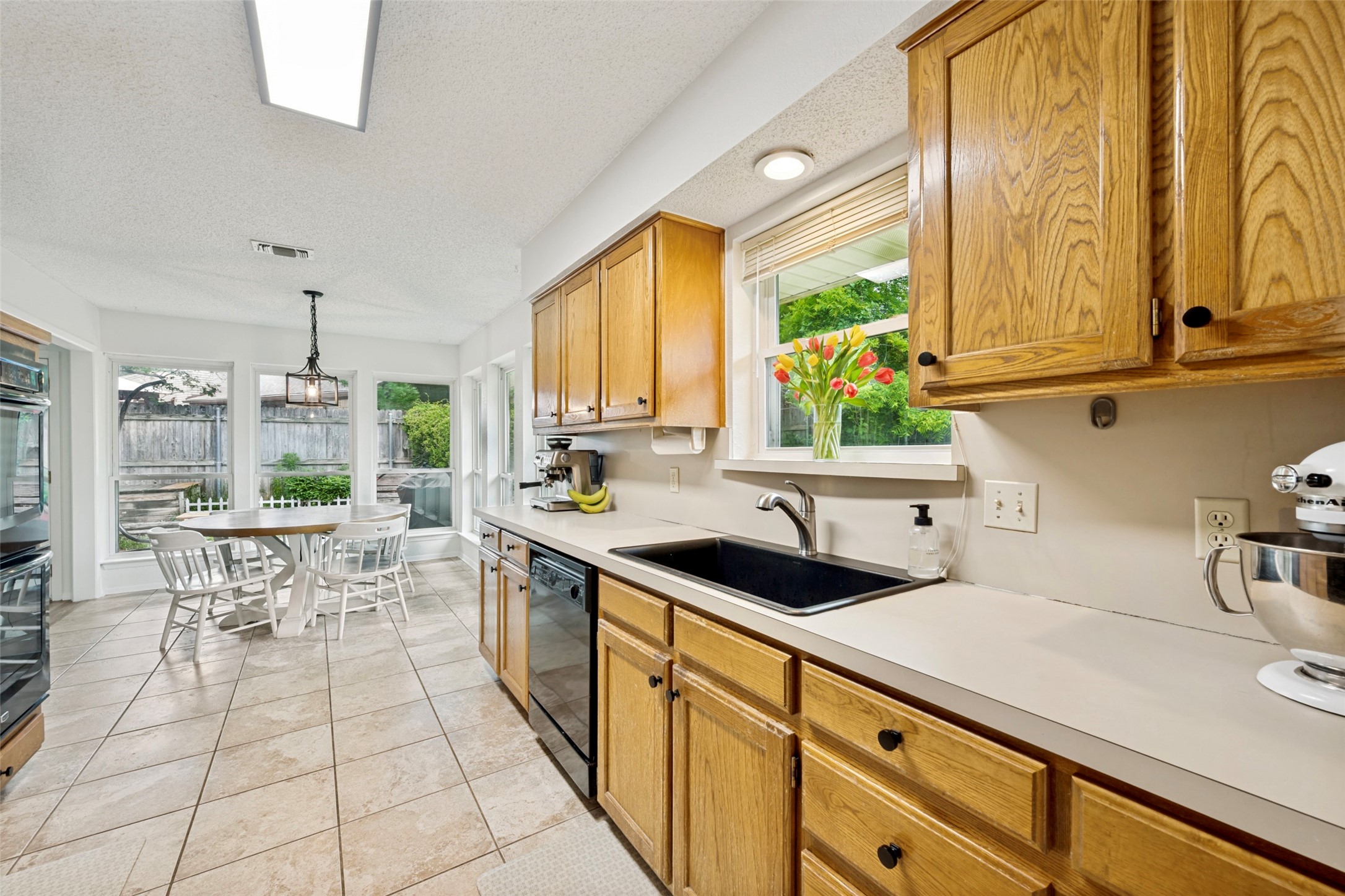 4532 Grey Dawn Drive Arlington TX 76017