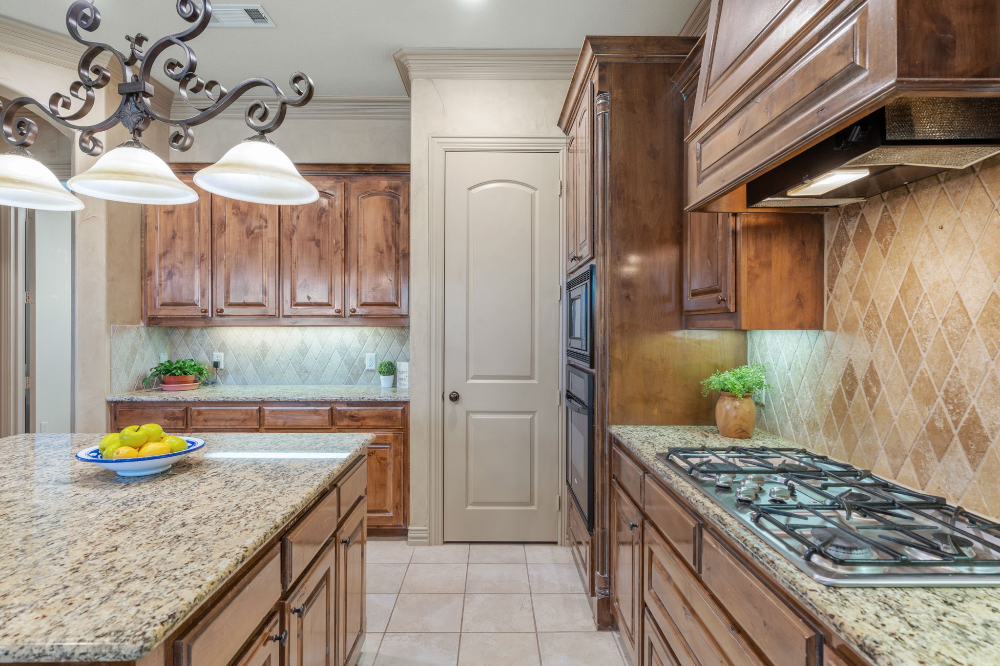232 Copperwood Drive Lakeside TX 76108