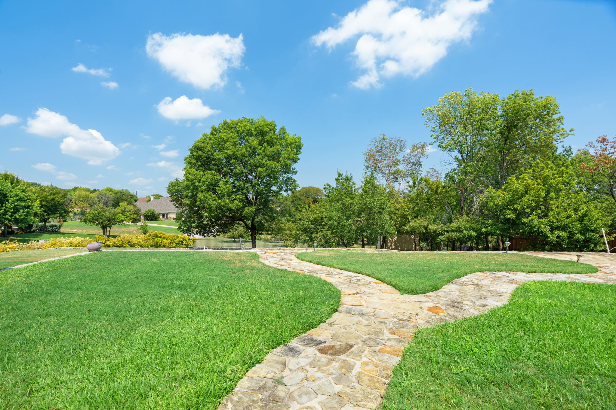232 Copperwood Drive Lakeside TX 76108