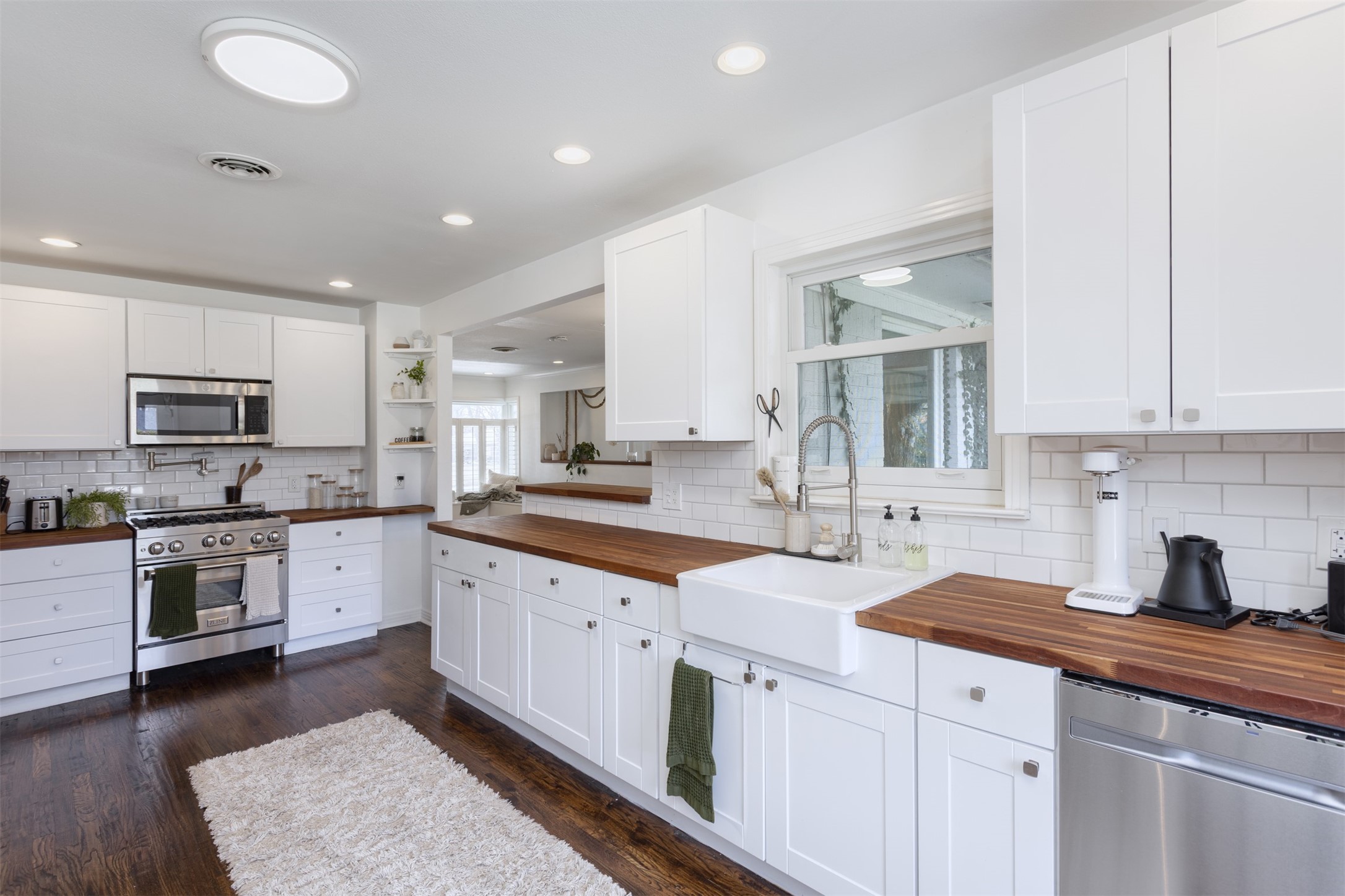 1812 Carol Street Mckinney TX 75069
