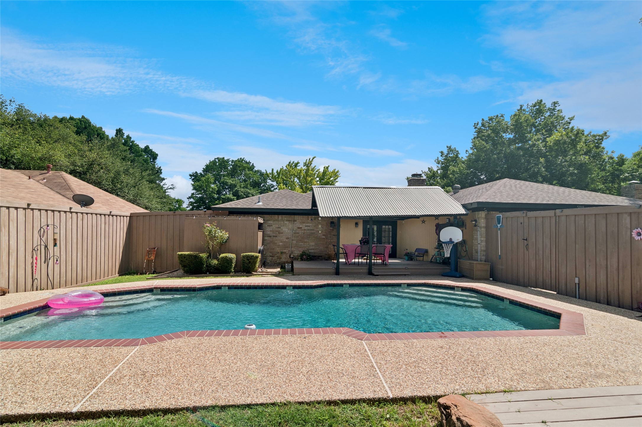 5110 Vera Cruz Drive Garland TX 75043