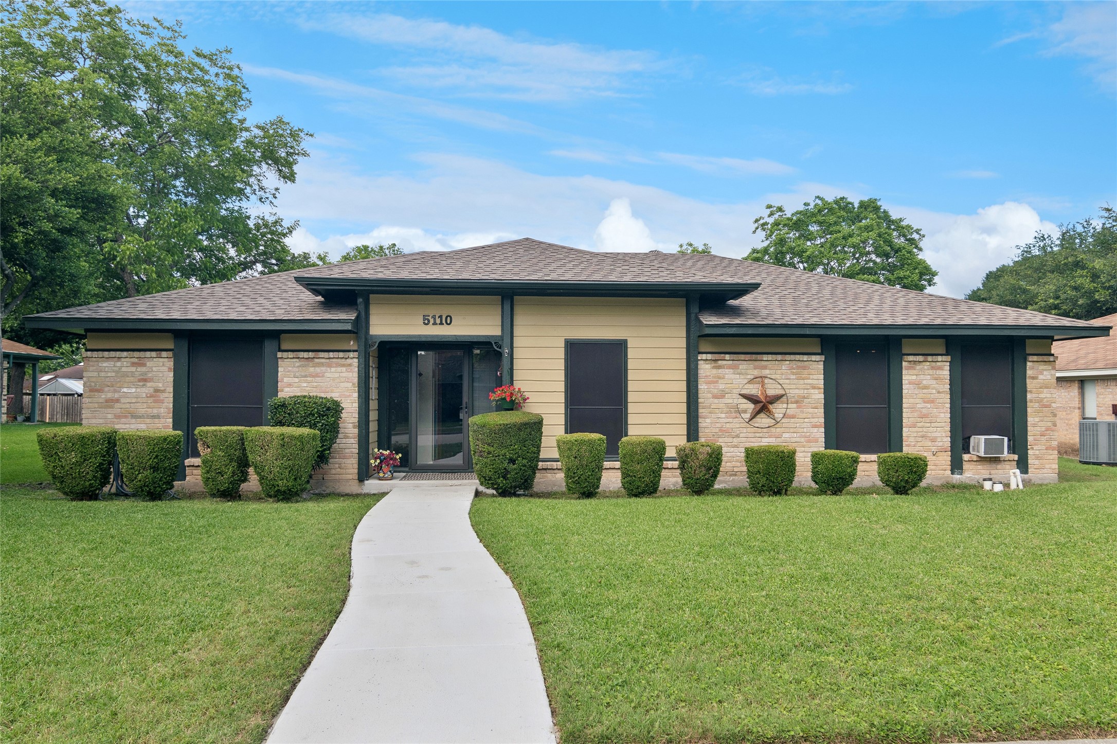 5110 Vera Cruz Drive Garland TX 75043