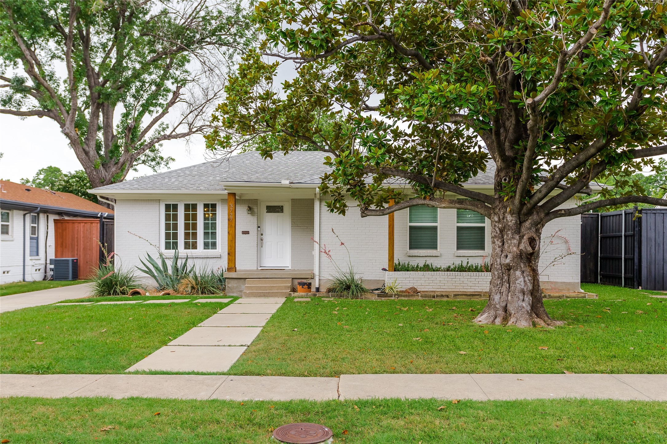 3727 Hawick Lane Dallas TX 75220