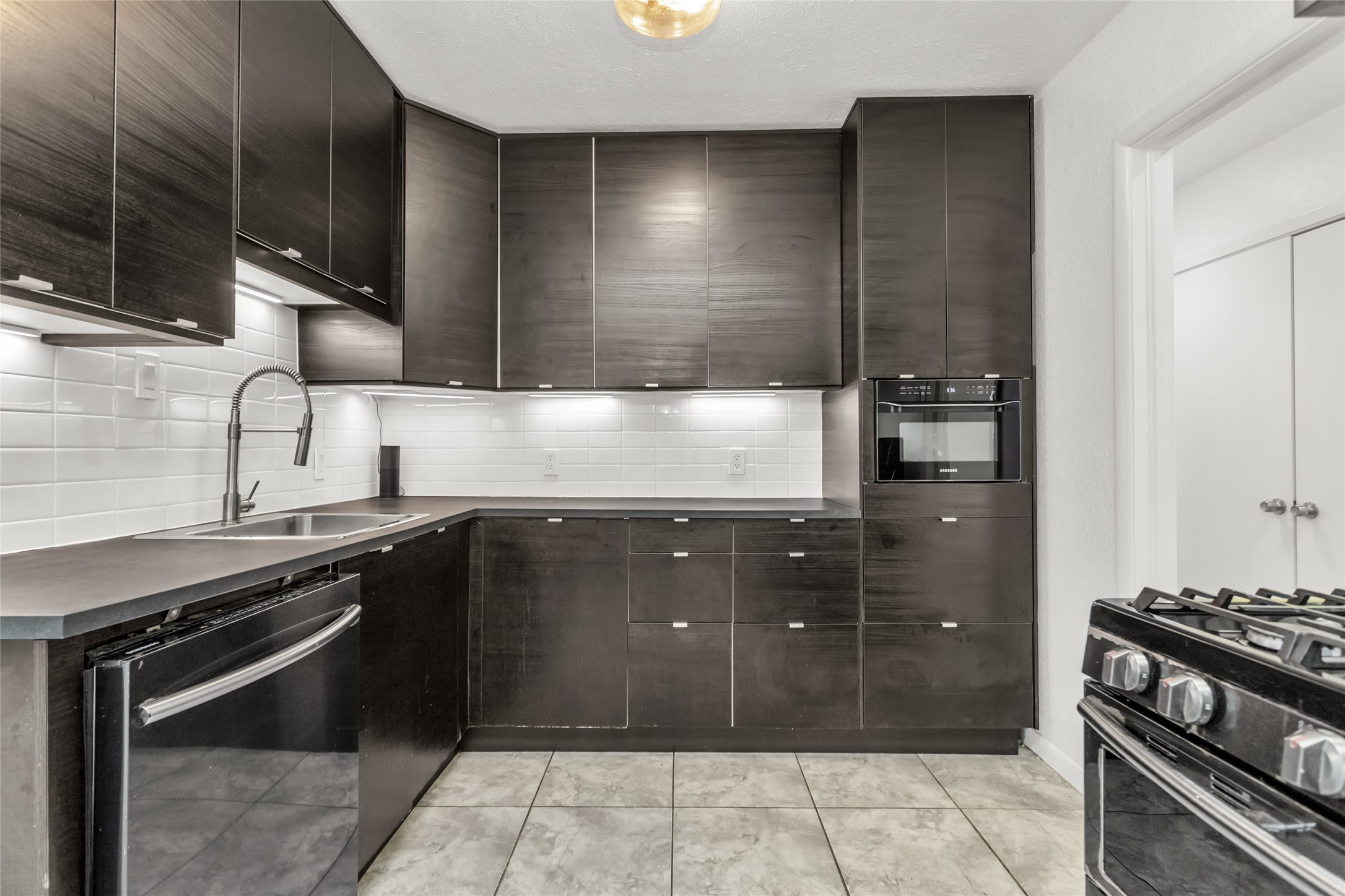 3727 Hawick Lane Dallas TX 75220