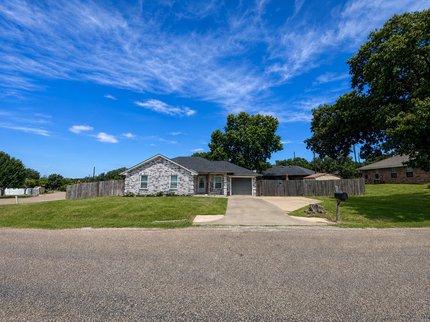 404 S Old Mansfield Road Keene TX 76059