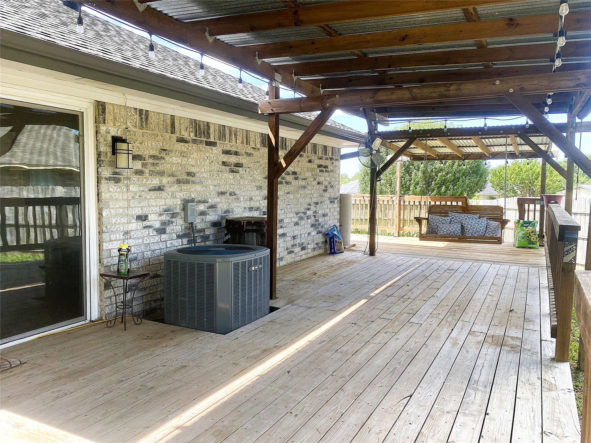 404 S Old Mansfield Road Keene TX 76059