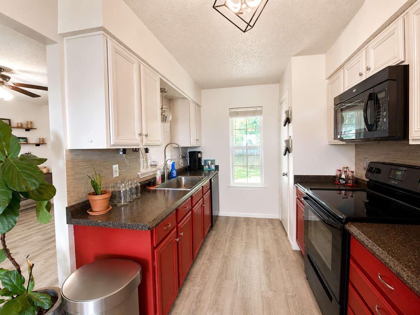404 S Old Mansfield Road Keene TX 76059