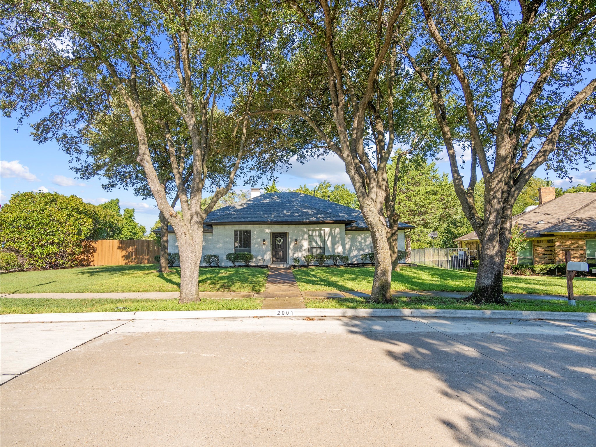 2001 Portsmouth Drive Richardson TX 75082