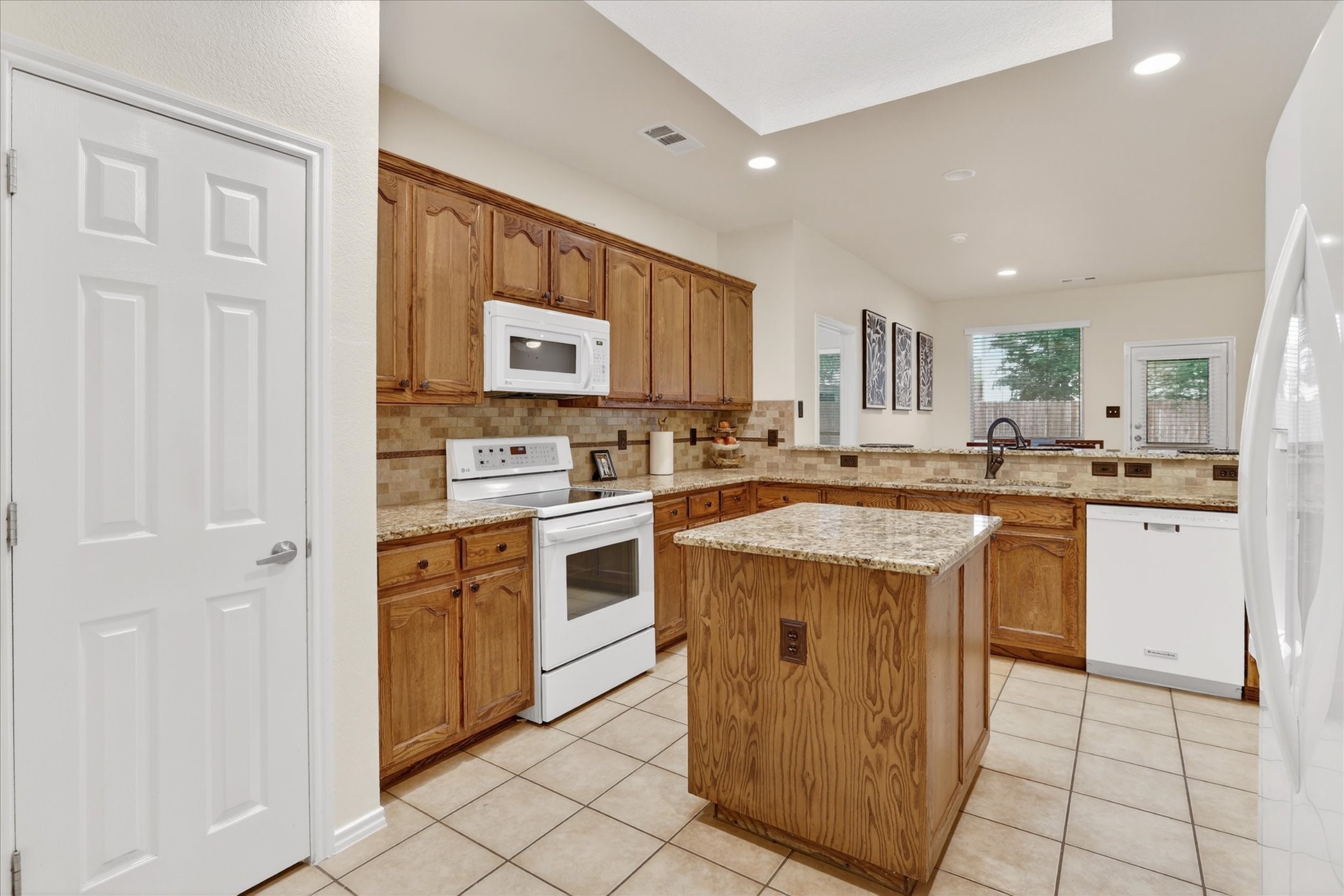 6328 Redeagle Creek Drive Fort Worth TX 76179