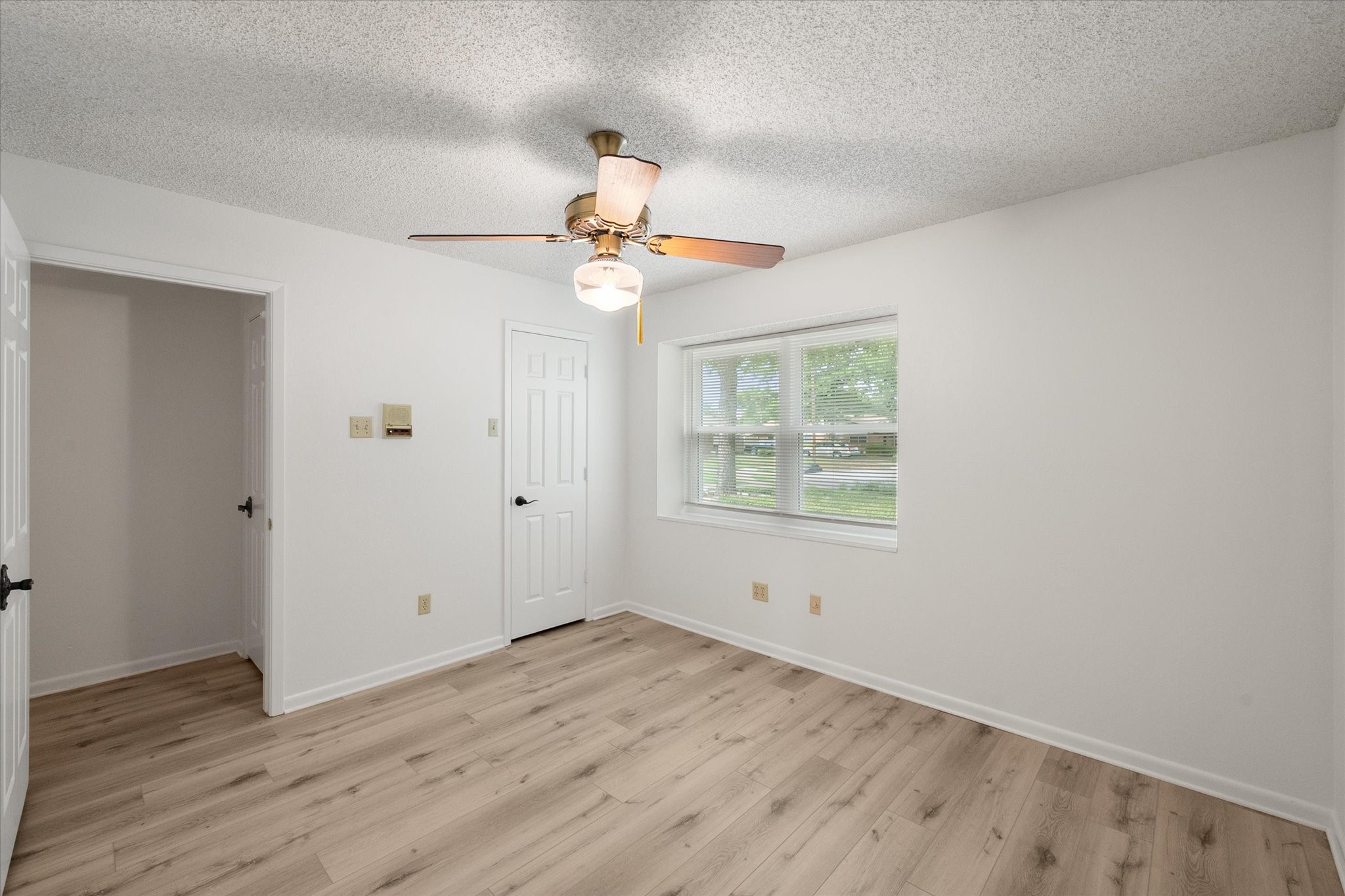 3211 Vernon Drive Arlington TX 76015