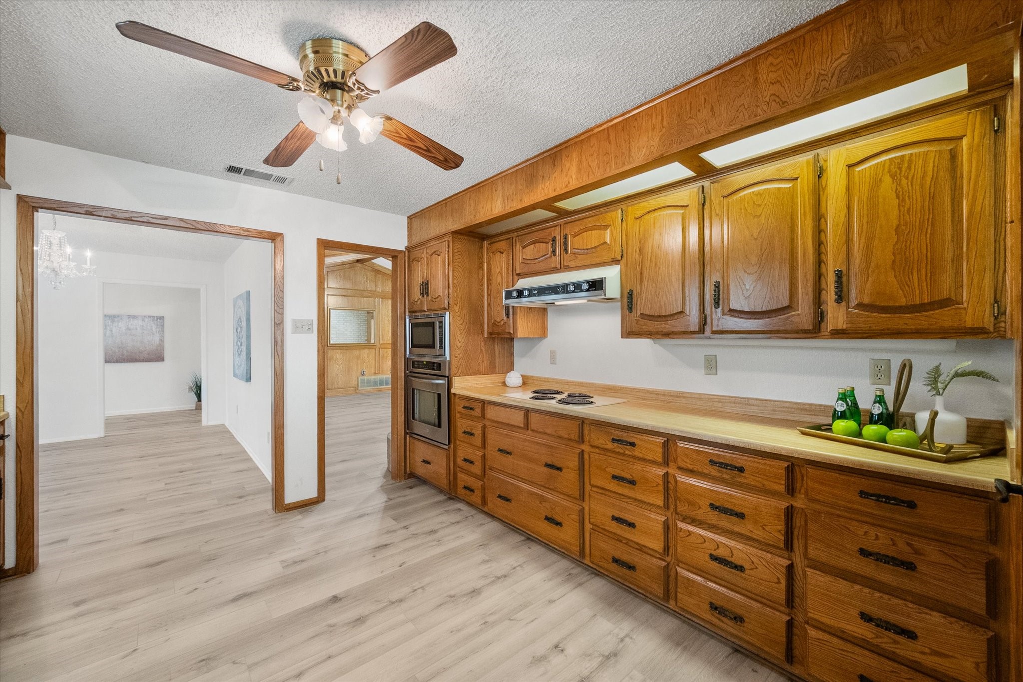 3211 Vernon Drive Arlington TX 76015