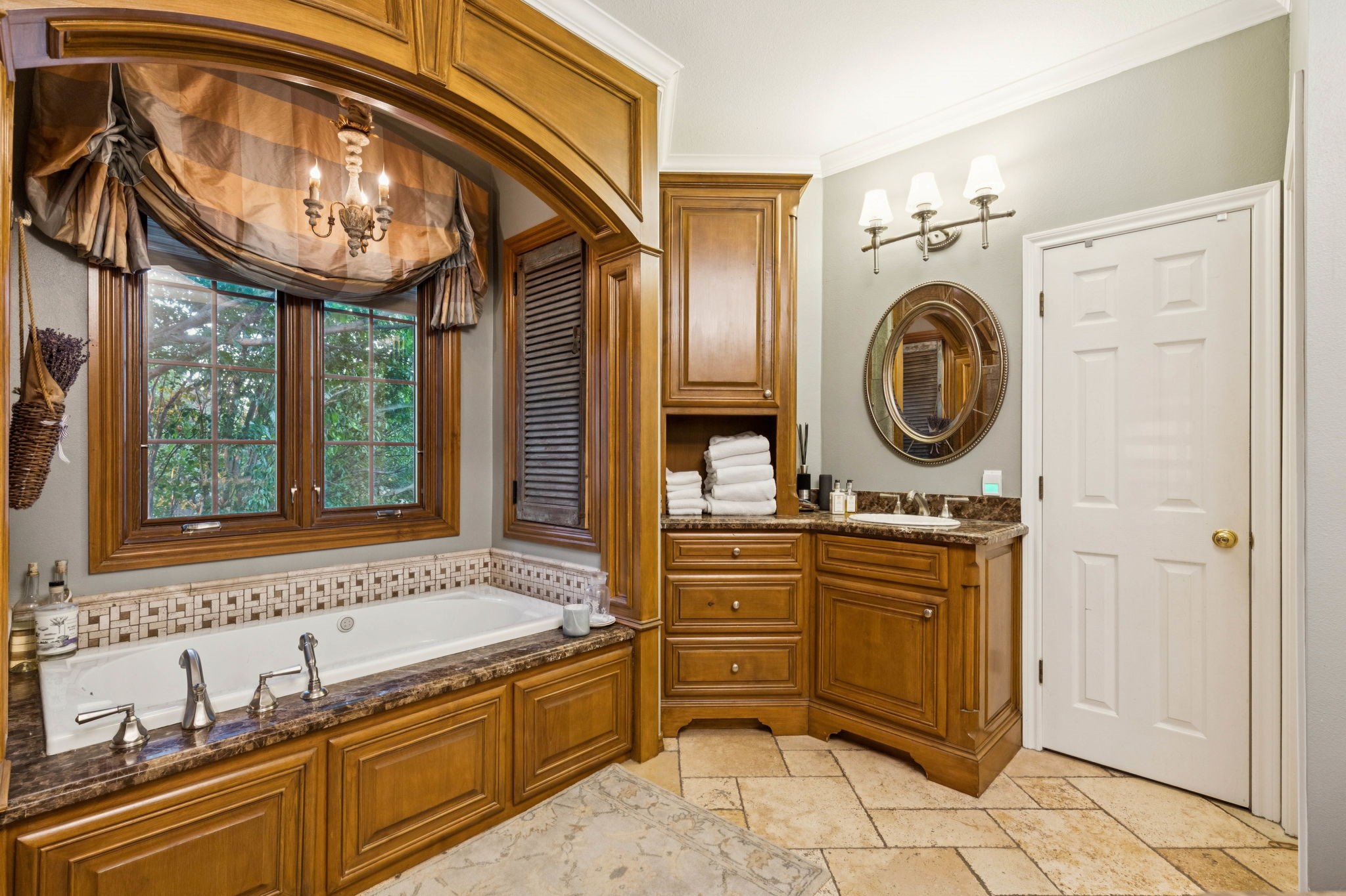9227 Lanshire Drive Dallas TX 75238