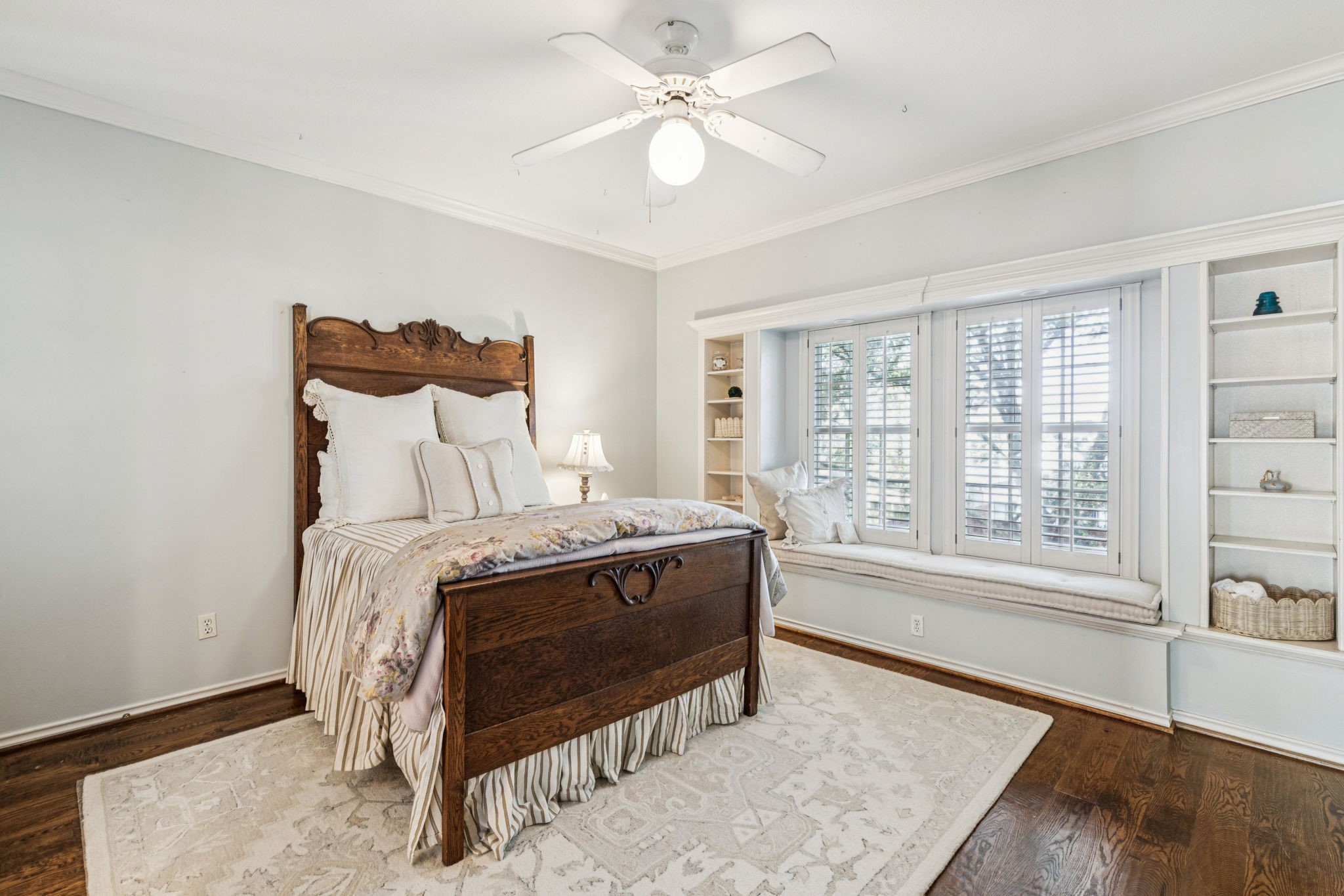 9227 Lanshire Drive Dallas TX 75238