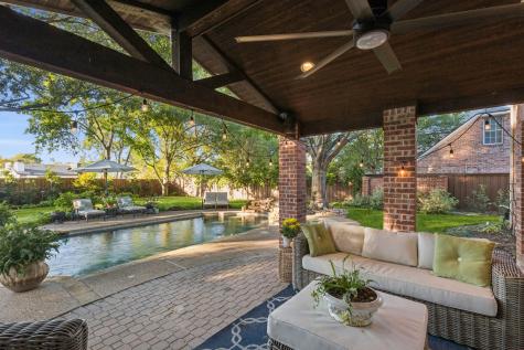 9227 Lanshire Drive Dallas TX 75238