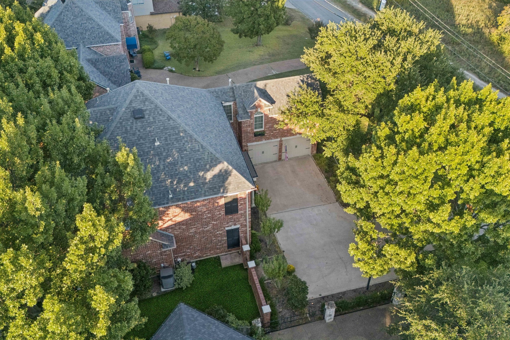 9227 Lanshire Drive Dallas TX 75238