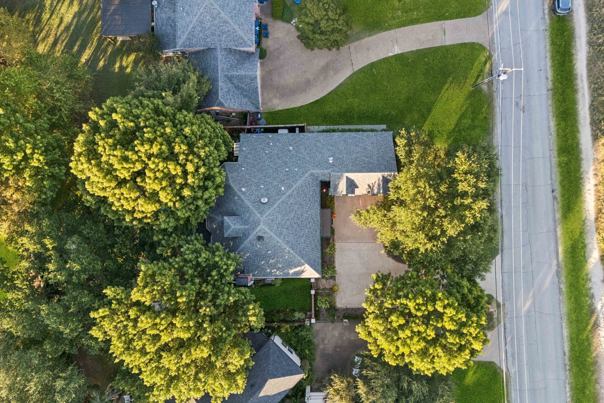 9227 Lanshire Drive Dallas TX 75238
