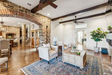 9227 Lanshire Drive Dallas TX 75238