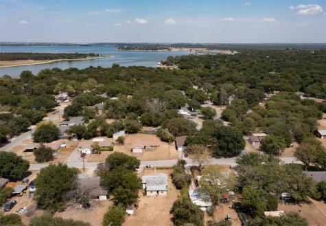205 Oregon Avenue Azle TX 76020