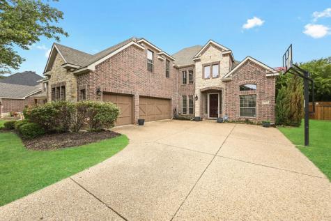 3116 N Camino Lagos Grand Prairie TX 75054