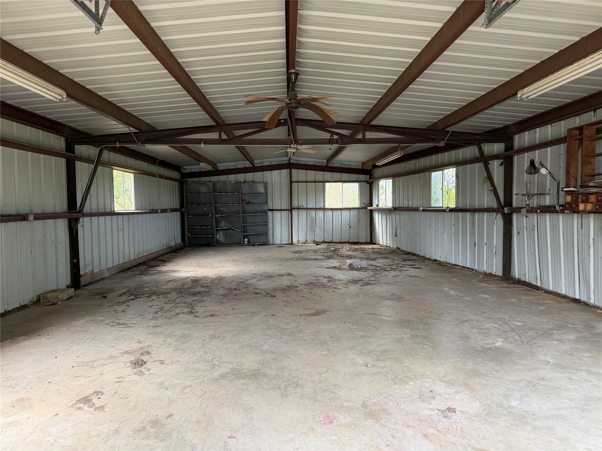 1490 County Road 44550 Paris TX 75462