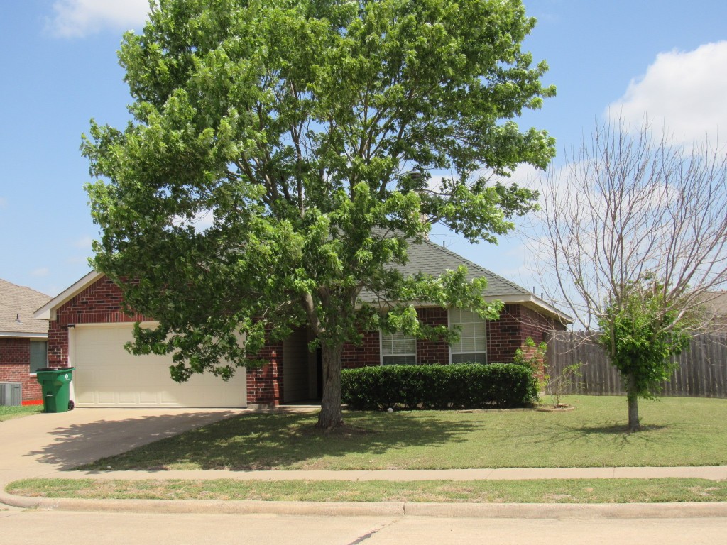 113 S Hampton Place Waxahachie TX 75165