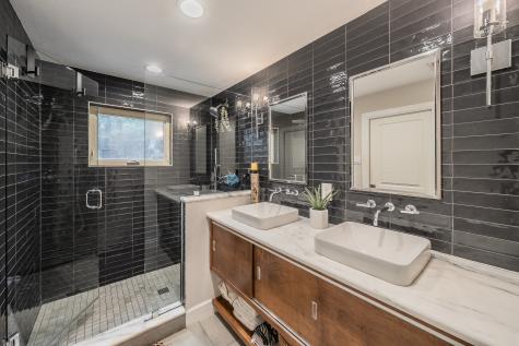 4105 Shady Valley Court Arlington TX 76013