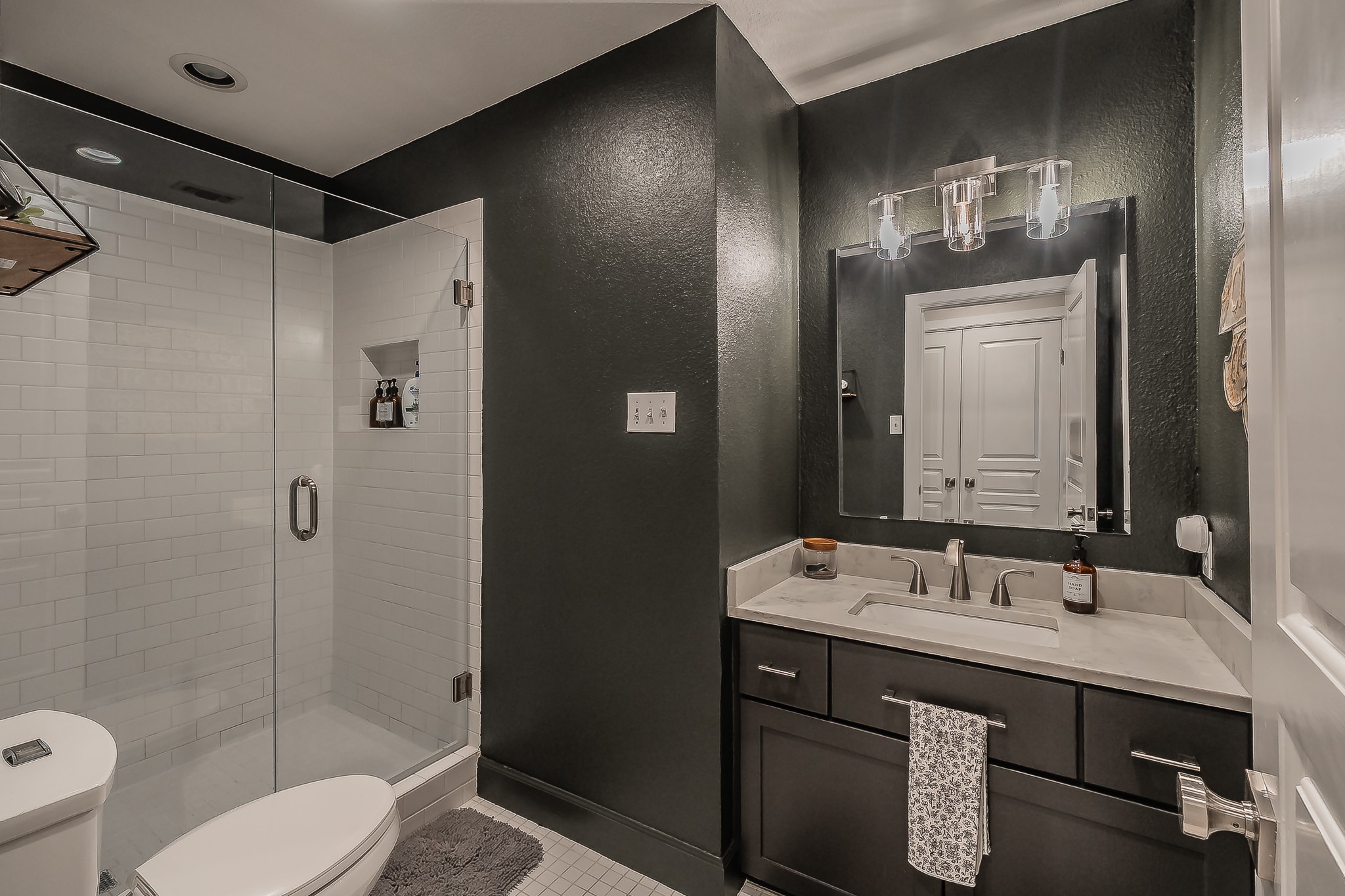4105 Shady Valley Court Arlington TX 76013